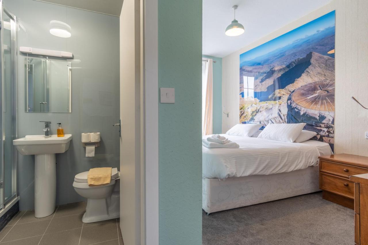 Padarn Hotel 란베리스 외부 사진