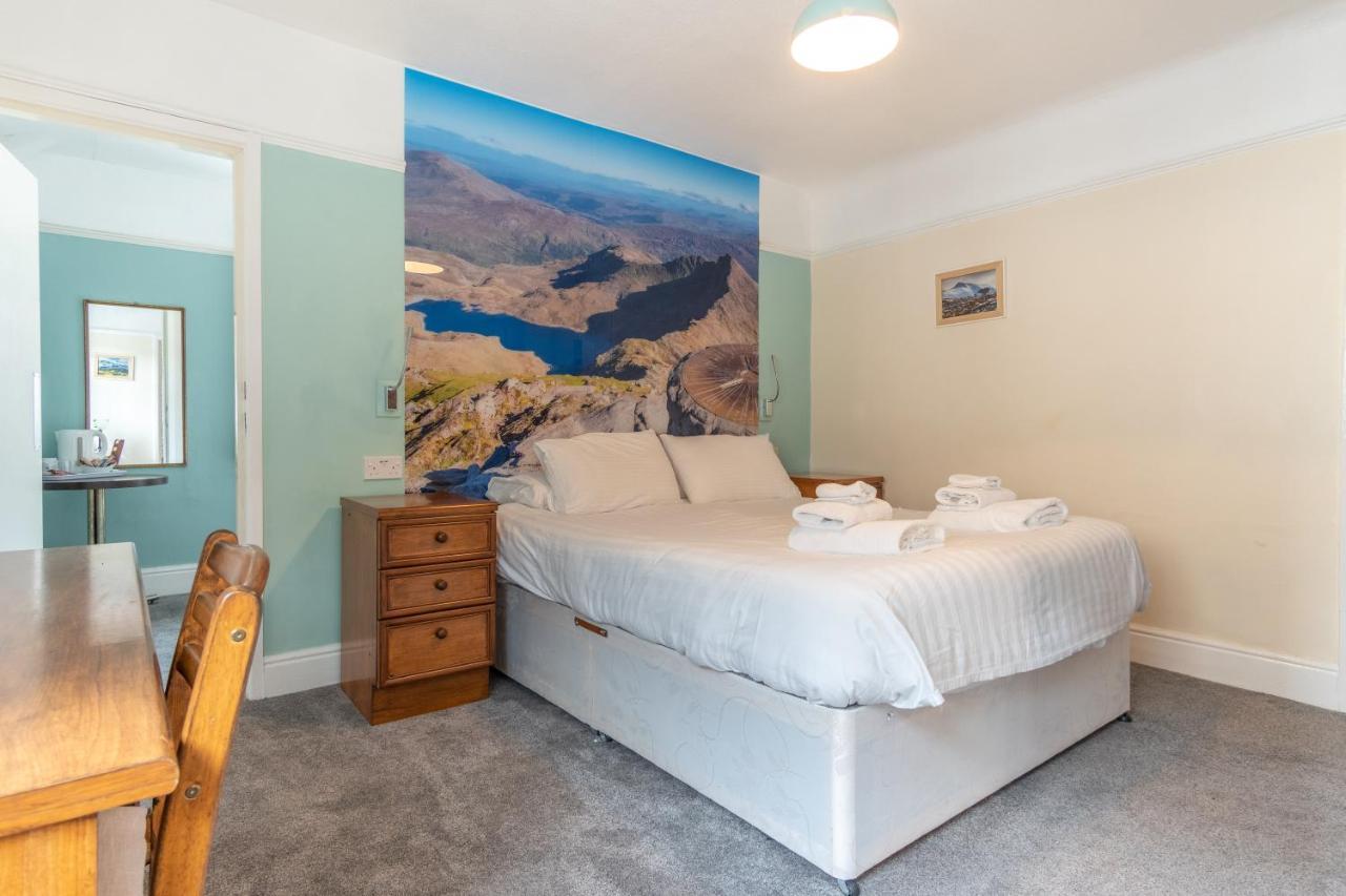 Padarn Hotel 란베리스 외부 사진