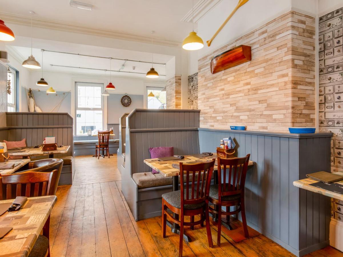 Padarn Hotel 란베리스 외부 사진