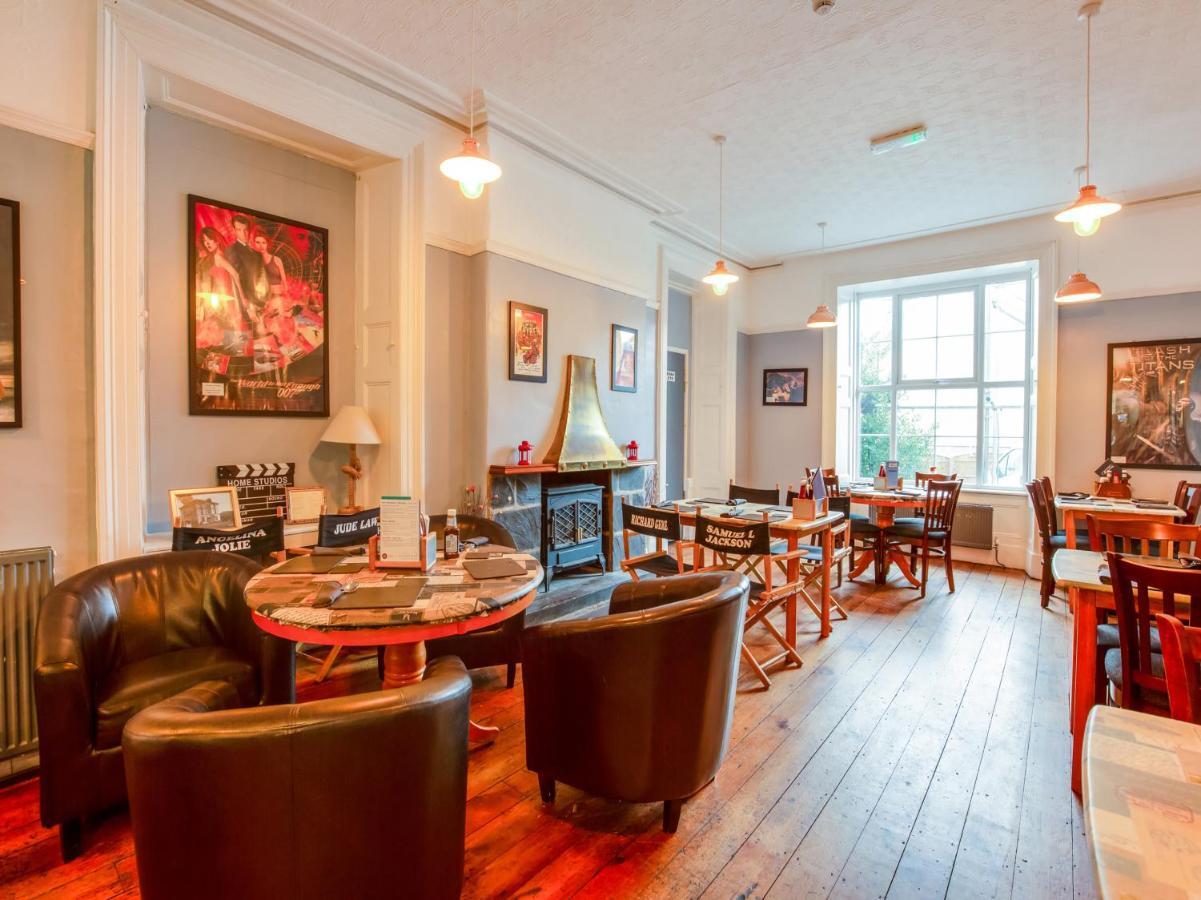 Padarn Hotel 란베리스 외부 사진