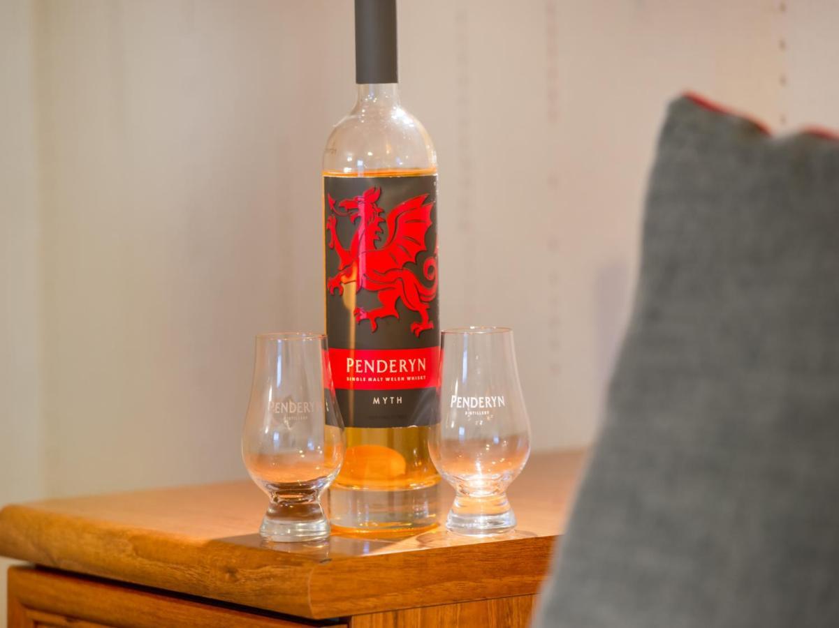 Padarn Hotel 란베리스 외부 사진